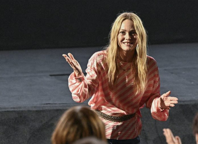 Festival Lumière : Vanessa Paradis Éblouissante et Hommages Émotionnels