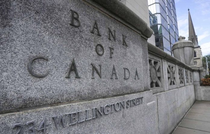 La Banque du Canada réduit son taux directeur en réponse à la baisse de l'inflation