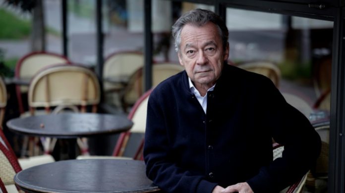 "Il ne peut quasiment plus parler" : Michel Denisot donne des nouvelles du journaliste sportif Charles Biétry, atteint de la maladie de Charcot